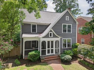 1917 W Club Boulevard, Durham, NC 27705