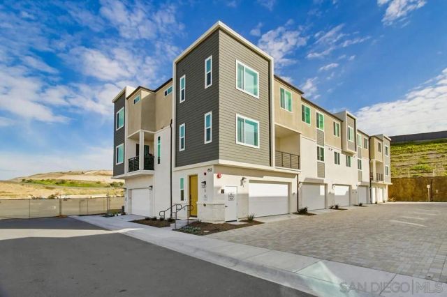 852 Makani St 4, Chula Vista, CA 91911