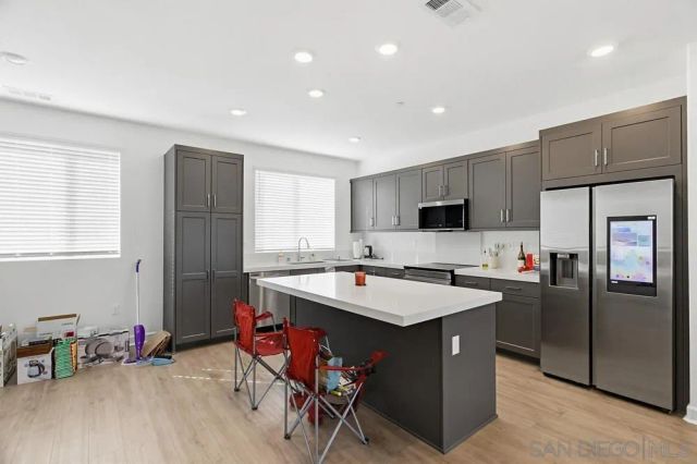 852 Makani St 4, Chula Vista, CA 91911