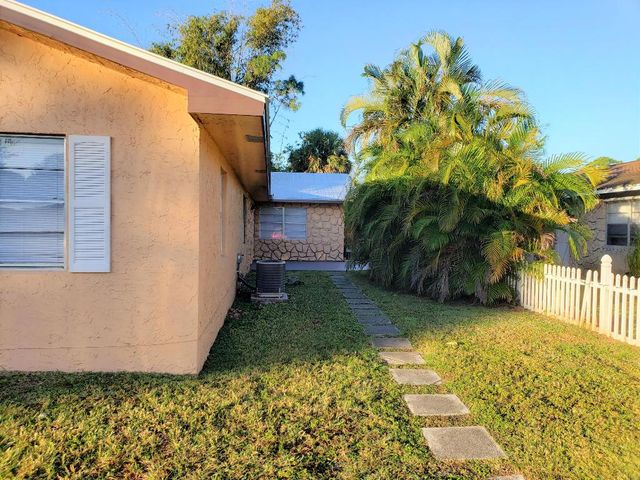4752 SE Ebbtide Avenue 4752, Stuart, FL 34997