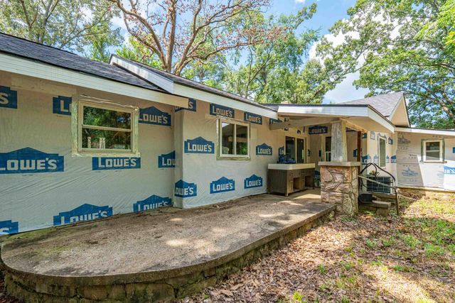 209 Avery Street, Hot Springs National Park, AR 71913