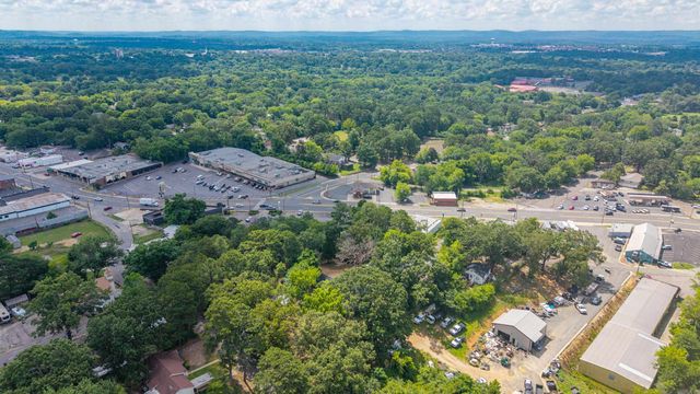 209 Avery Street, Hot Springs National Park, AR 71913