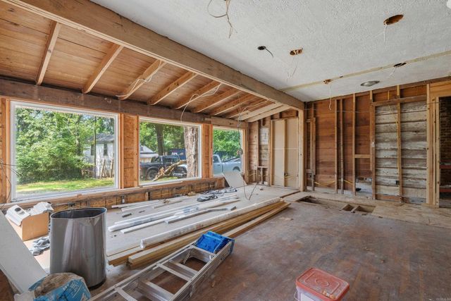 209 Avery Street, Hot Springs National Park, AR 71913