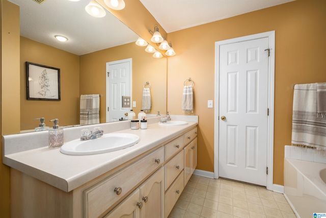 3337 WILLOW RIDGE LANE, Tuscaloosa, AL 35405