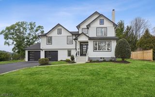 976 Cherokee Ct, Westfield Town, NJ 07090
