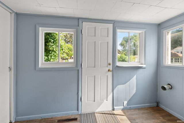 1712 Illinois Street, Fort Wayne, IN 46808