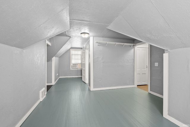 1712 Illinois Street, Fort Wayne, IN 46808