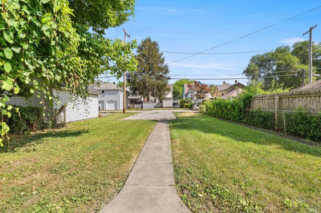 1712 Illinois Street, Fort Wayne, IN 46808