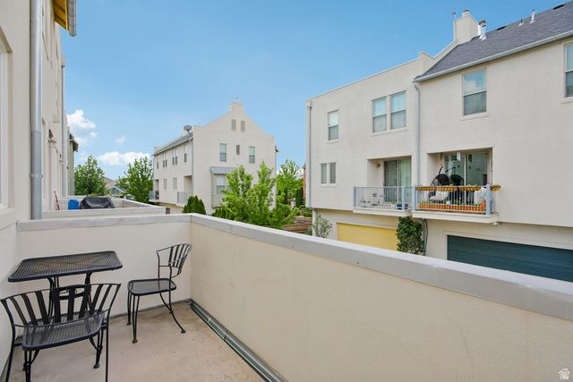 11391 S OSWEGO LN, South Jordan, UT 84009