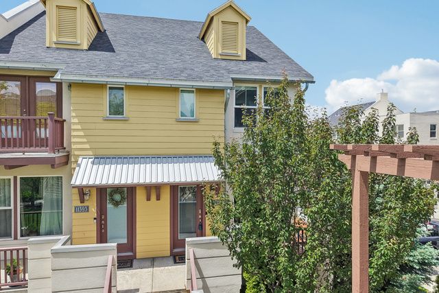 11391 S OSWEGO LN, South Jordan, UT 84009