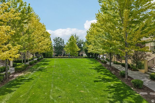 11391 S OSWEGO LN, South Jordan, UT 84009