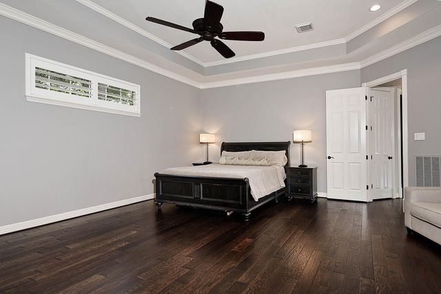 6 Noble Bend Place, The Woodlands, TX 77382