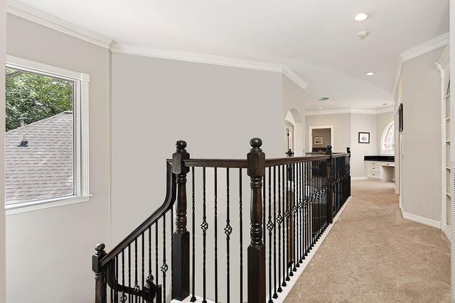 6 Noble Bend Place, The Woodlands, TX 77382