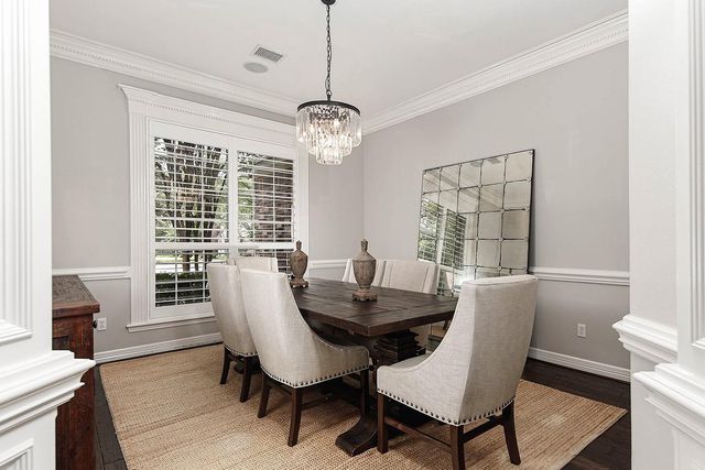 6 Noble Bend Place, The Woodlands, TX 77382