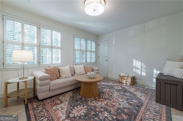 182 Triumph Drive NW, Atlanta, GA 30327