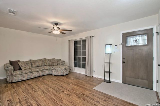 7226 WESTGLADE DR, San Antonio, TX 78227