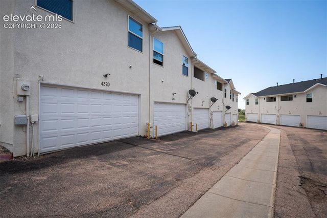 4320 Prestige Point, Colorado Springs, CO 80906