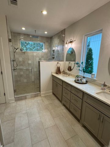 75 Summit Road, Conway, AR 72032