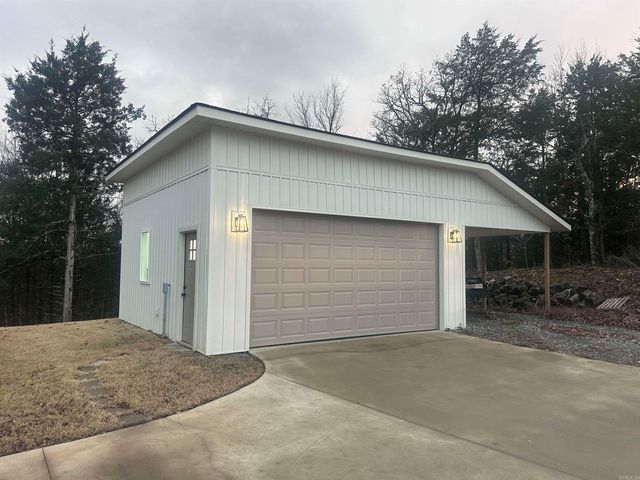 75 Summit Road, Conway, AR 72032