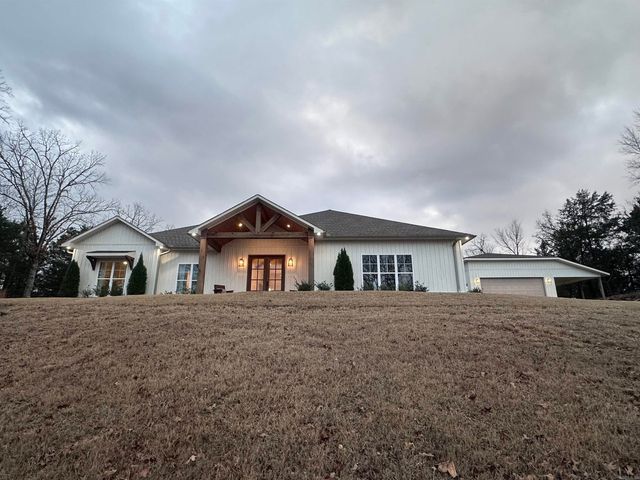 75 Summit Road, Conway, AR 72032