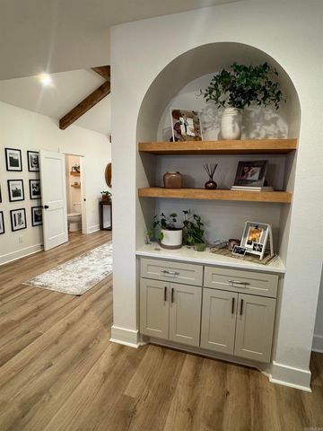 75 Summit Road, Conway, AR 72032