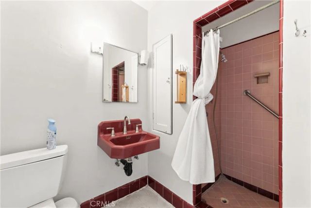 739 W Glenoaks, Glendale, CA 91202