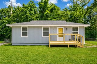4538 Jackson Avenue, Kansas City, MO 64130