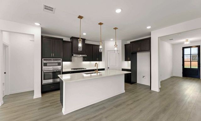 649 Tyronza Drive, Justin, TX 76247