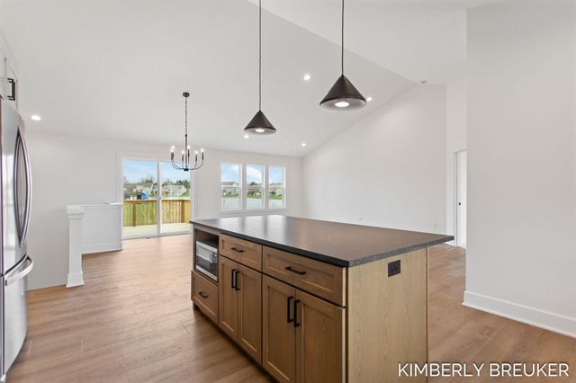 11782 Everett Avenue, Allendale, MI 49401