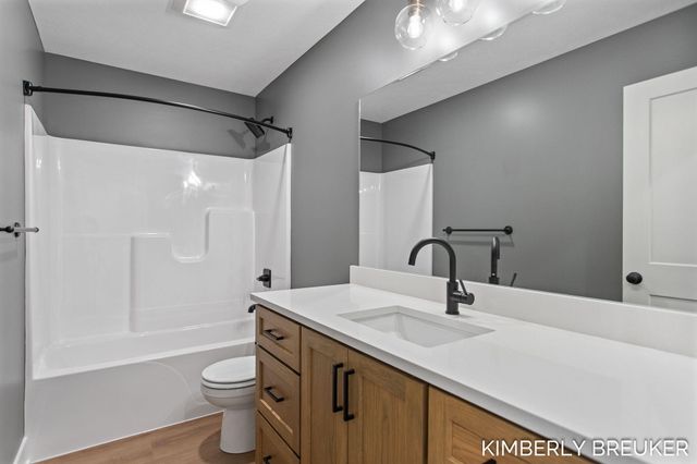 11782 Everett Avenue, Allendale, MI 49401