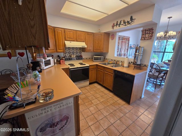 27 Las Casitas, Las Cruces, NM 88007