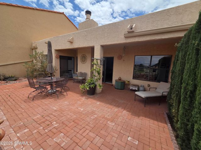 27 Las Casitas, Las Cruces, NM 88007