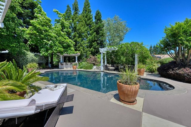 5604 Calle Paloma Ct, Granite Bay, CA 95746