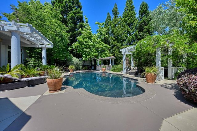 5604 Calle Paloma Ct, Granite Bay, CA 95746
