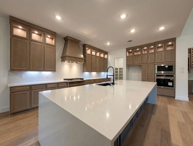 2501 Barton Creek Trail, Friendswood, TX 77546