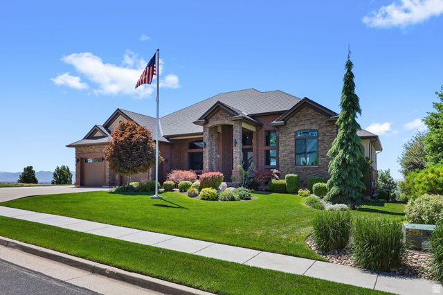 1684 ISLAND VIEW CT, Fruit Heights, UT 84037