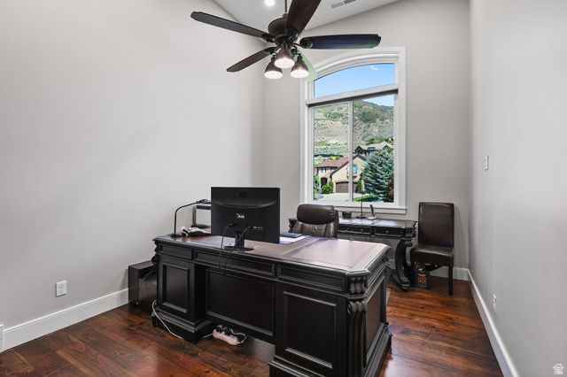 1684 ISLAND VIEW CT, Fruit Heights, UT 84037