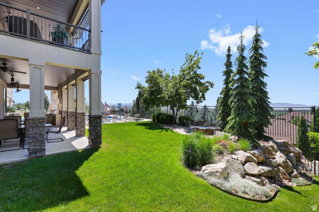 1684 ISLAND VIEW CT, Fruit Heights, UT 84037