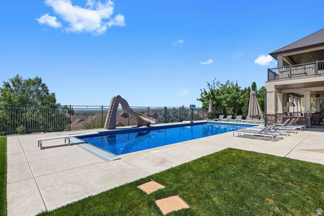 1684 ISLAND VIEW CT, Fruit Heights, UT 84037