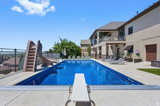 1684 ISLAND VIEW CT, Fruit Heights, UT 84037