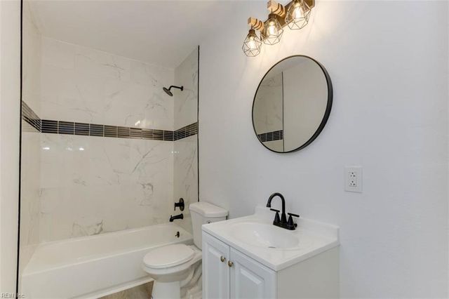 1704 Holladay ST, Portsmouth, VA 23704