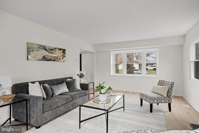 59 EMERALD LN, Willingboro, NJ 08046