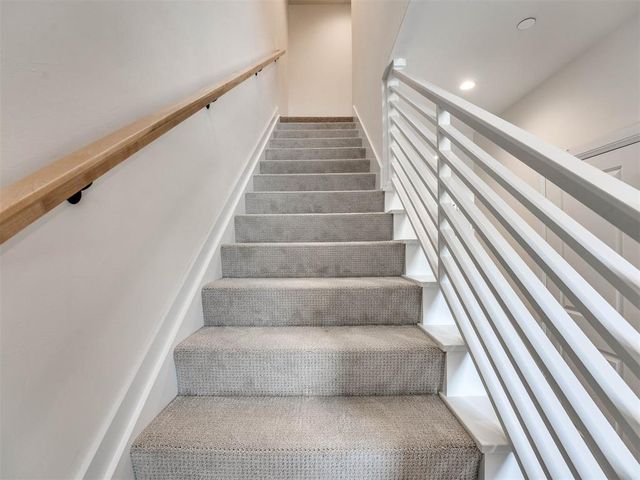 628 Harbor Town Drive, Edmond, OK 73034