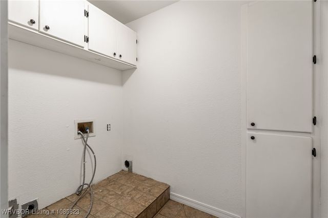 690 Reaves Avenue, Pocola, OK 74902