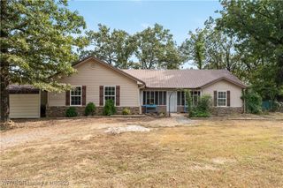 690 Reaves Avenue, Pocola, OK 74902
