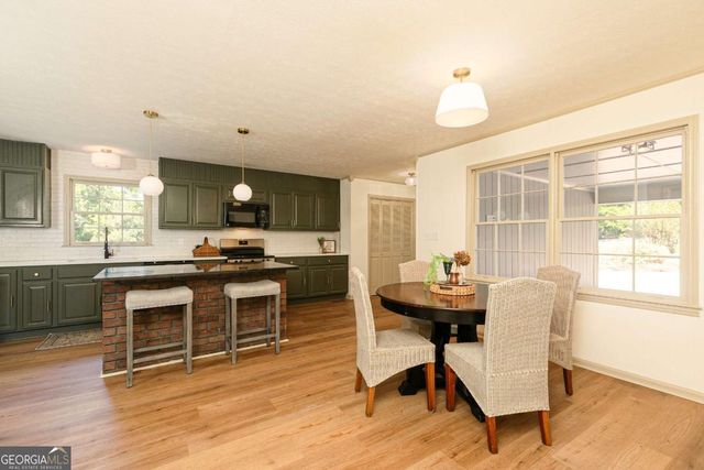 3554 Geralding Street SW, Powder Springs, GA 30127