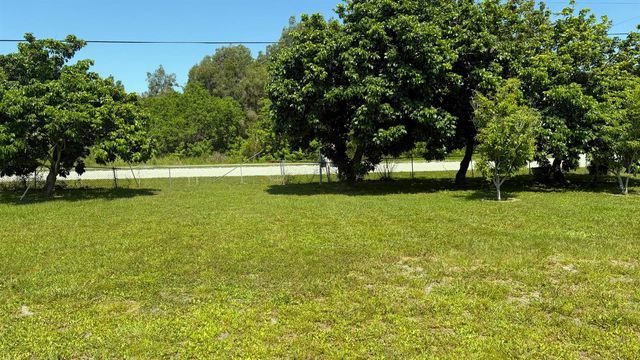 7611 N 140th Ave Avenue N, West Palm Beach, FL 33412