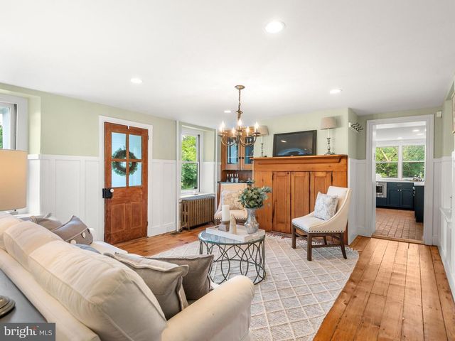1510 STATE RD, Phoenixville, PA 19460