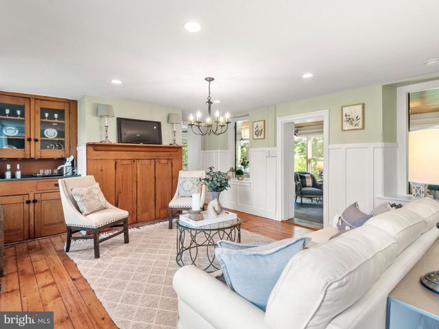 1510 STATE RD, Phoenixville, PA 19460