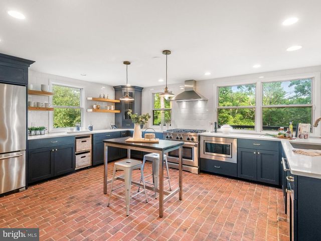 1510 STATE RD, Phoenixville, PA 19460